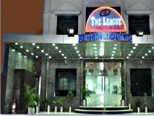 ****  The League Hotel グルガウン インド